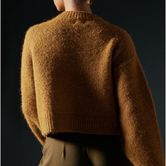 H&M Short Sweater - Picture 3 of 7